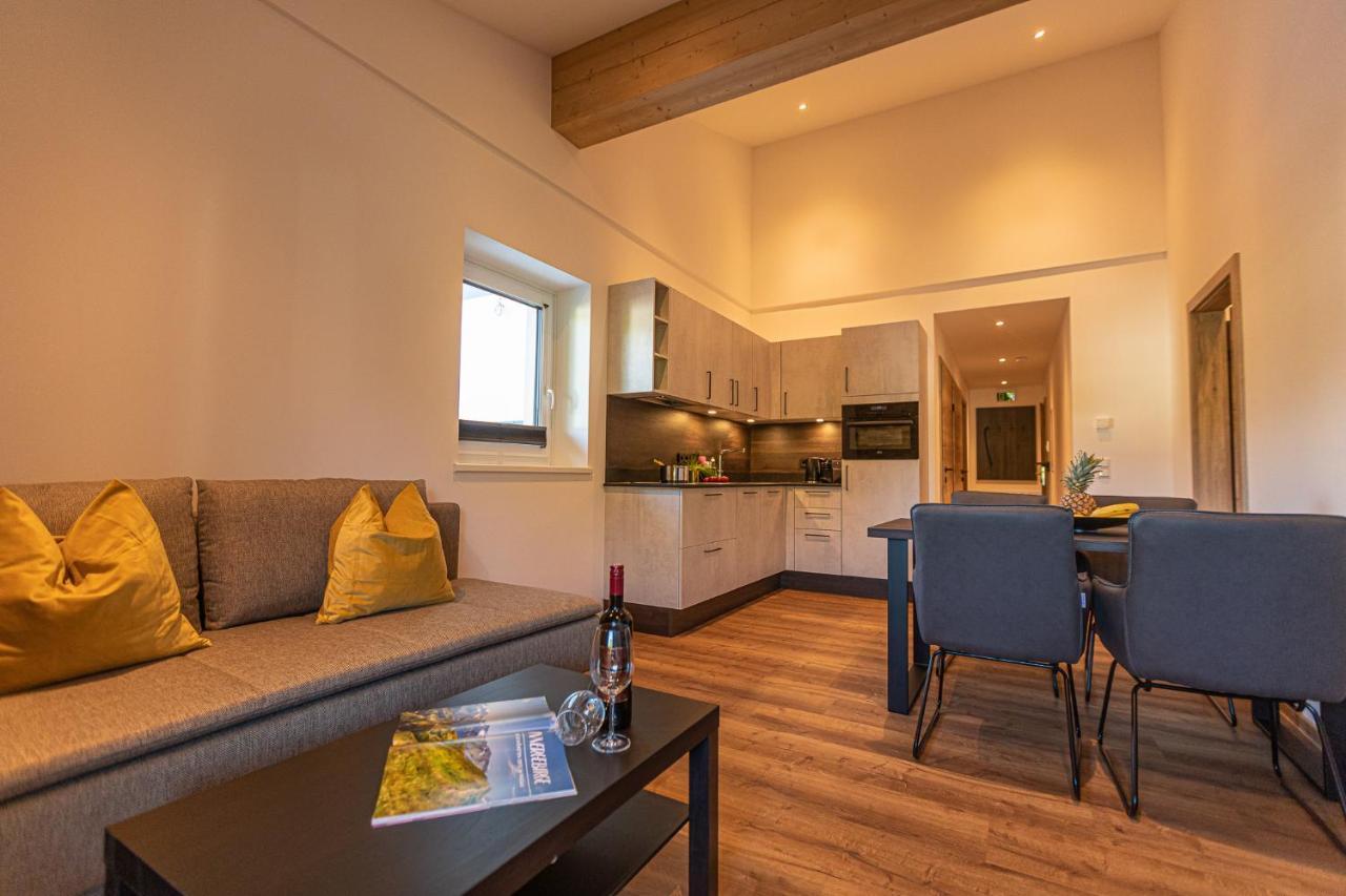 Tevini Boutique Suites By We Rent Zell am See Kültér fotó